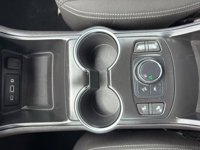 2024 GMC Terrain FWD 4dr SLE