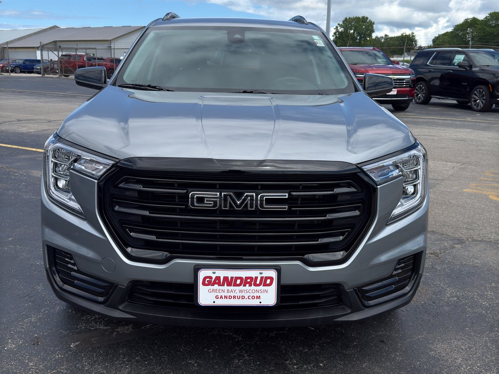2024 GMC Terrain FWD 4dr SLE