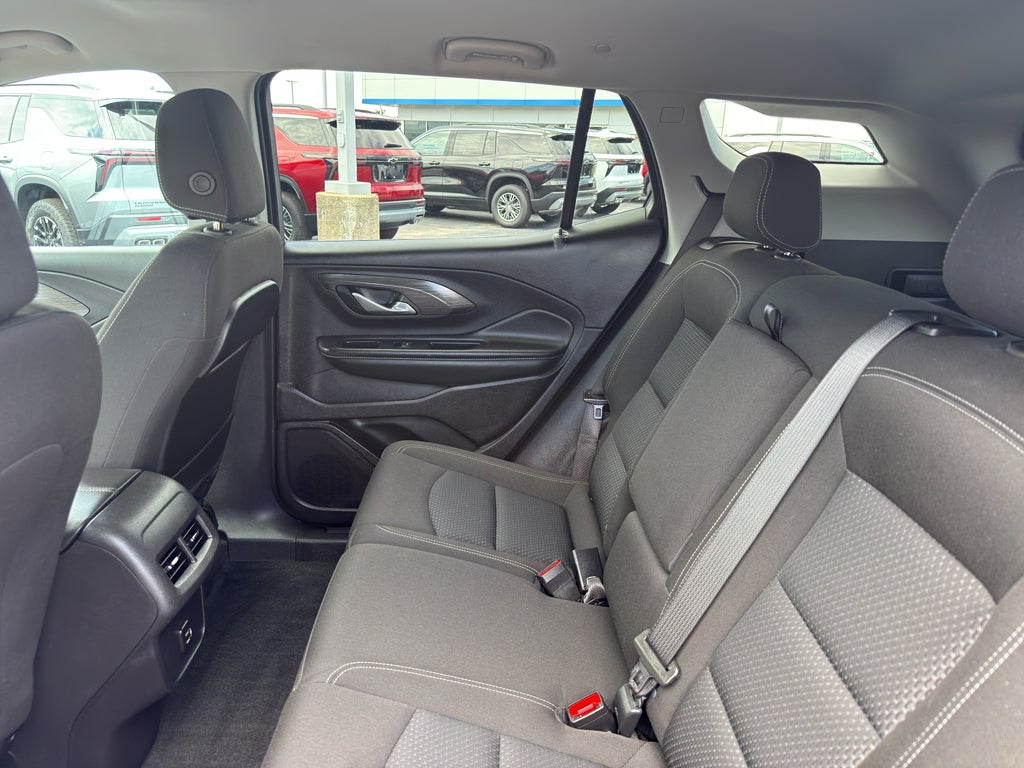 2024 GMC Terrain FWD 4dr SLE