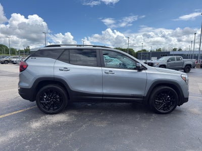 2024 GMC Terrain FWD 4dr SLE