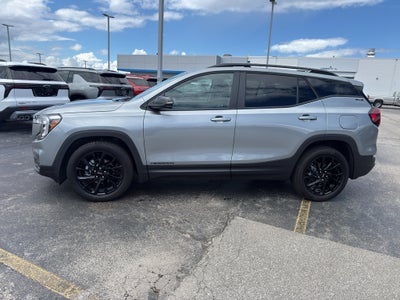 2024 GMC Terrain FWD 4dr SLE