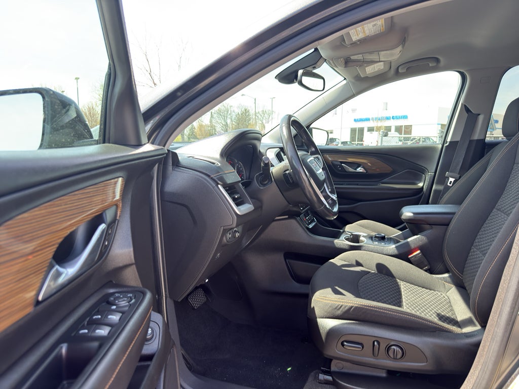 2020 GMC Terrain AWD SLE