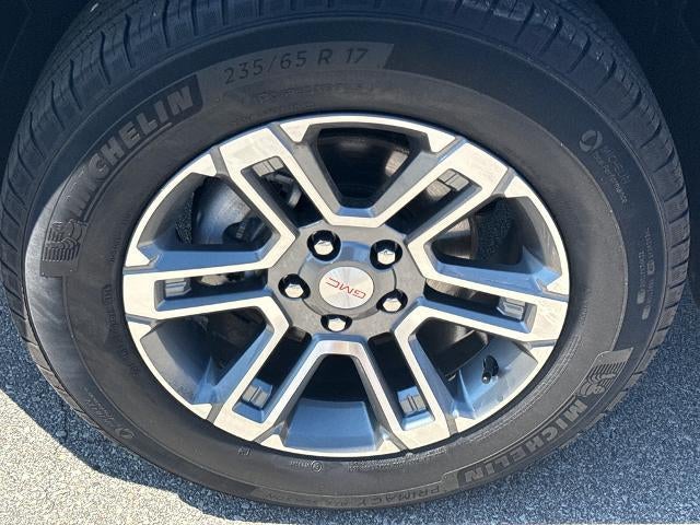2025 GMC Terrain AWD 4dr Elevation