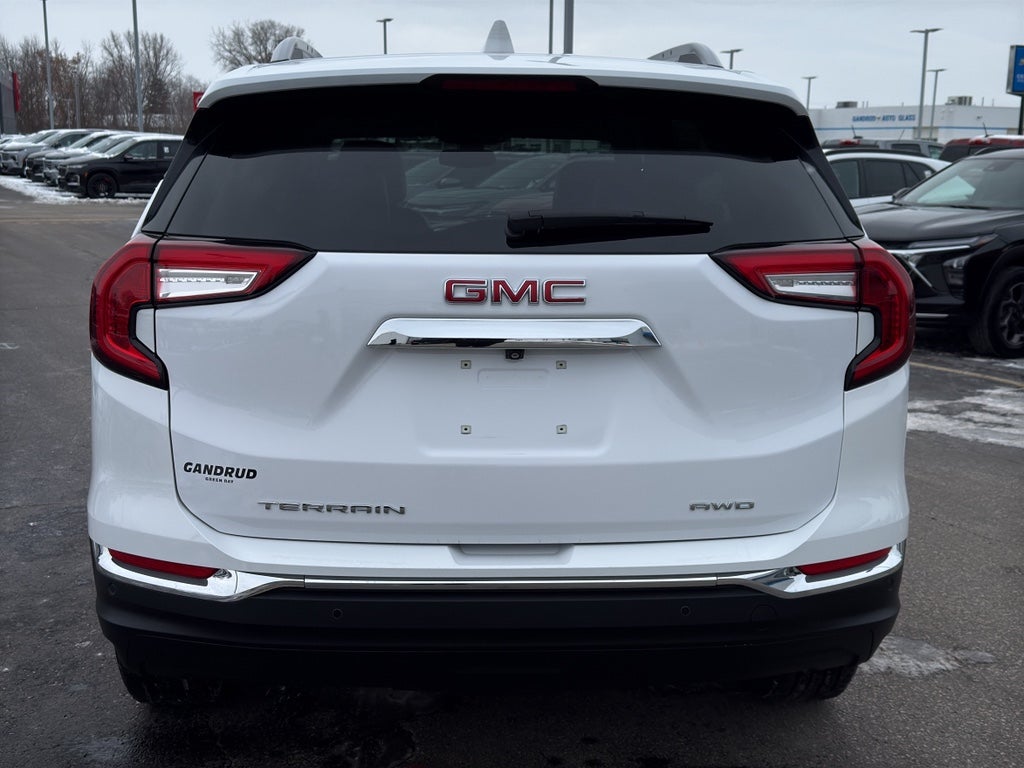 2024 GMC Terrain AWD 4dr SLT