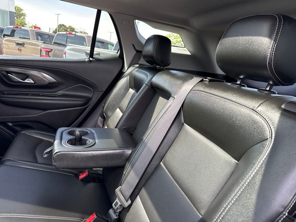 2024 GMC Terrain AWD 4dr SLT
