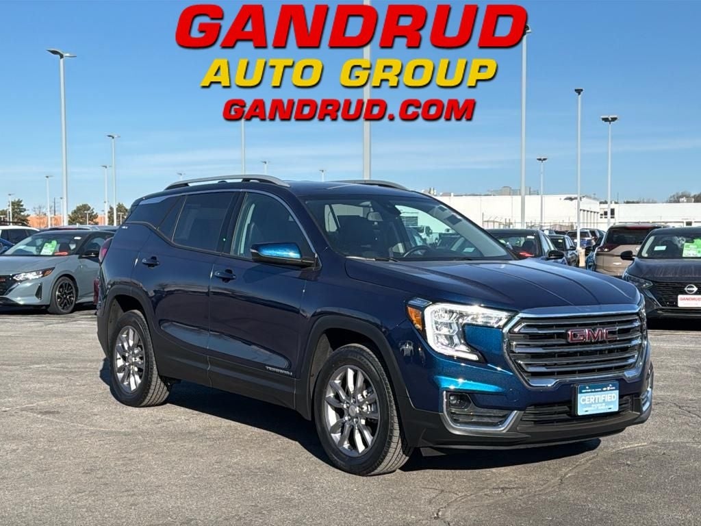2022 GMC Terrain SLT