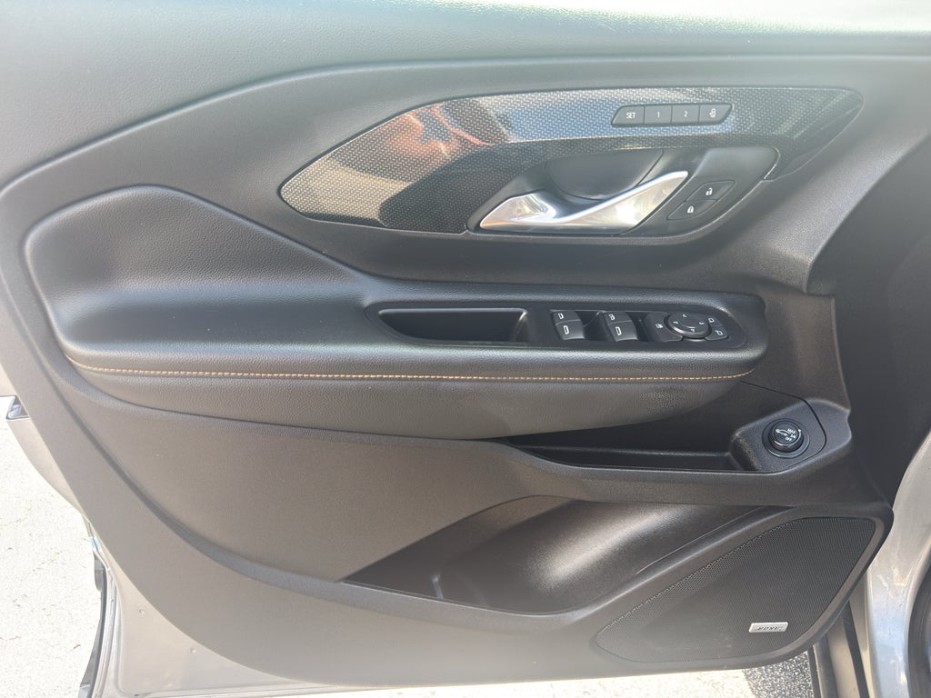 2024 GMC Terrain AWD 4dr AT4