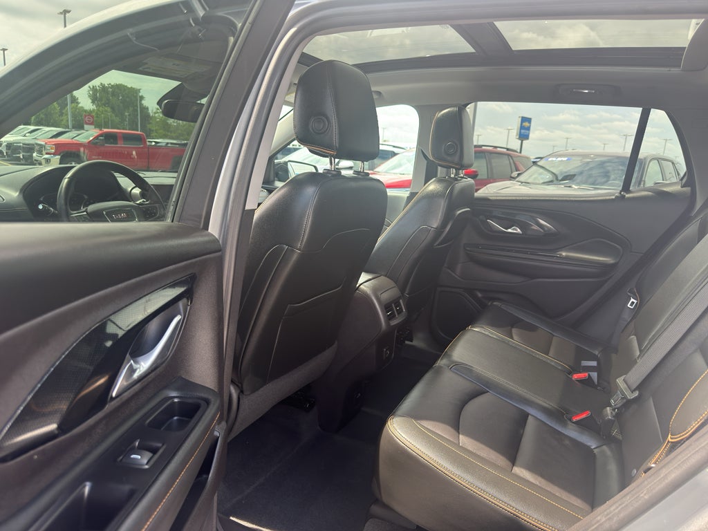 2024 GMC Terrain AWD 4dr AT4