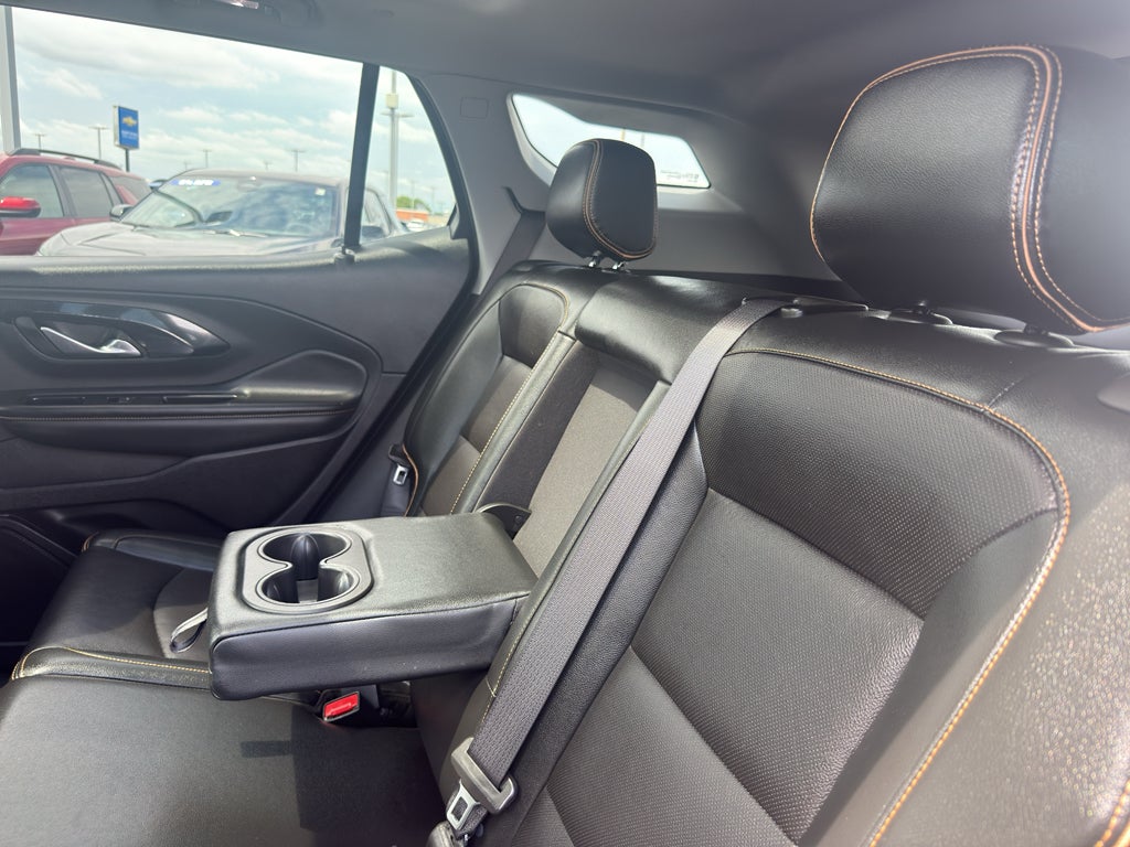 2024 GMC Terrain AWD 4dr AT4
