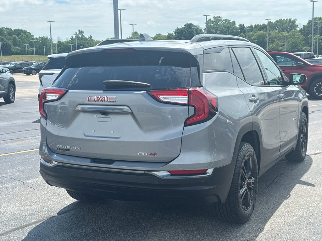 2024 GMC Terrain AWD 4dr AT4