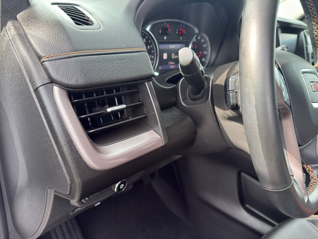 2023 GMC Terrain AWD 4dr AT4