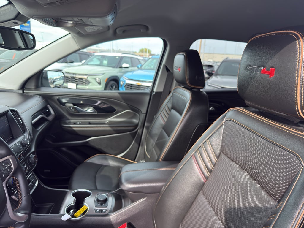 2023 GMC Terrain AWD 4dr AT4