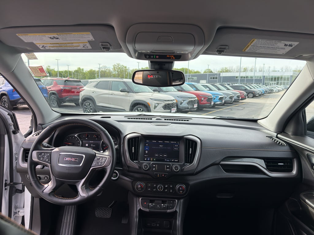 2023 GMC Terrain AWD 4dr AT4