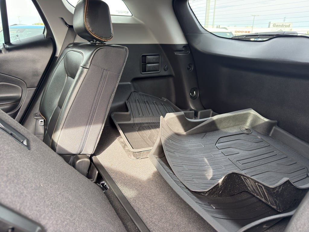 2023 GMC Terrain AWD 4dr AT4