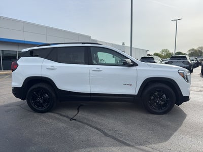 2023 GMC Terrain AWD 4dr AT4