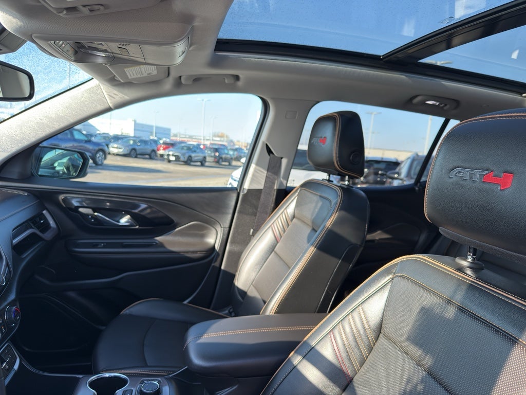 2023 GMC Terrain AWD 4dr AT4