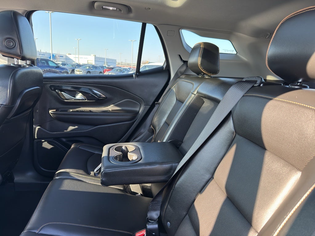 2023 GMC Terrain AWD 4dr AT4