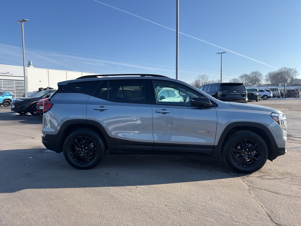 2023 GMC Terrain AWD 4dr AT4