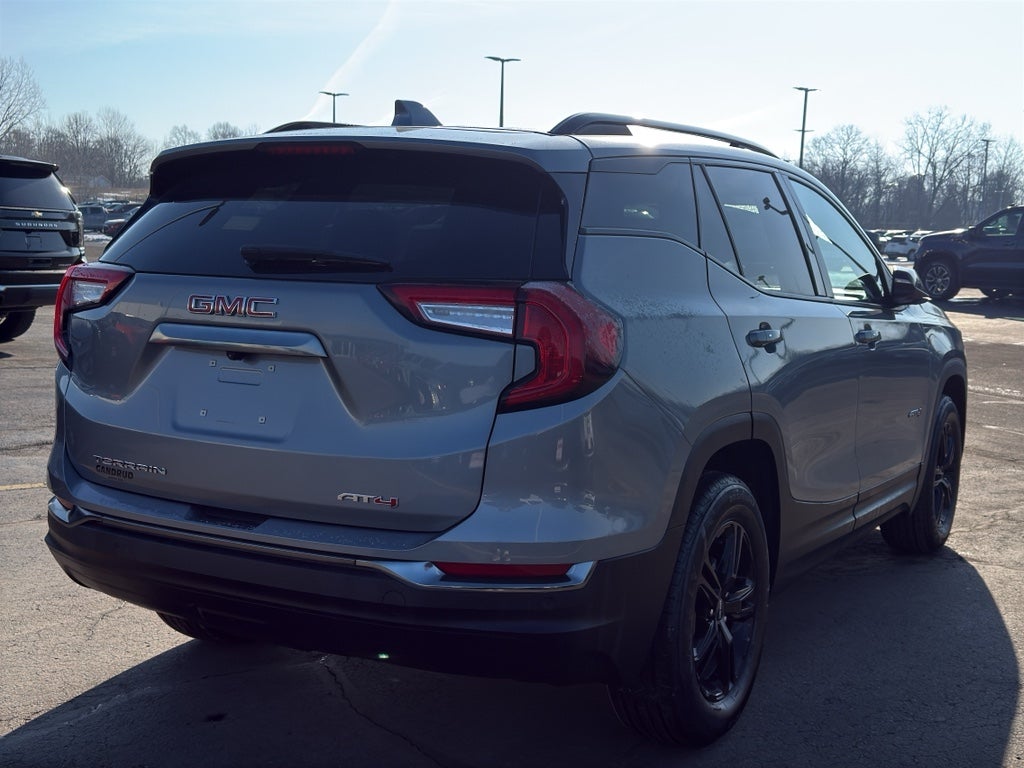 2023 GMC Terrain AWD 4dr AT4