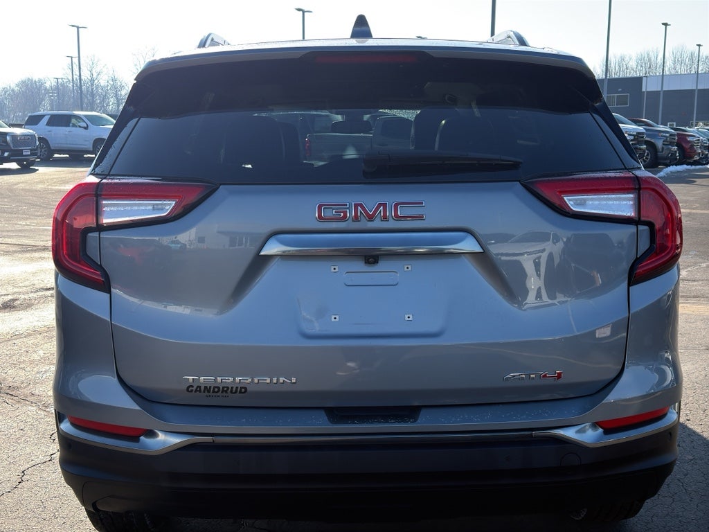 2023 GMC Terrain AWD 4dr AT4