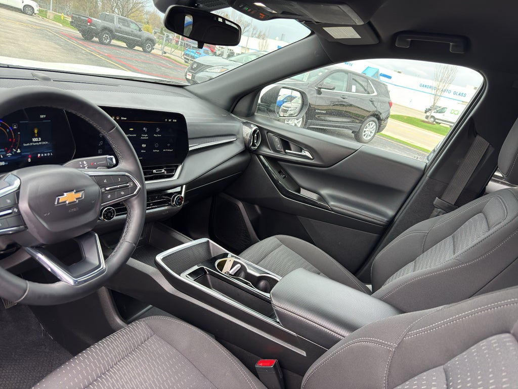 2025 Chevrolet Equinox FWD LT
