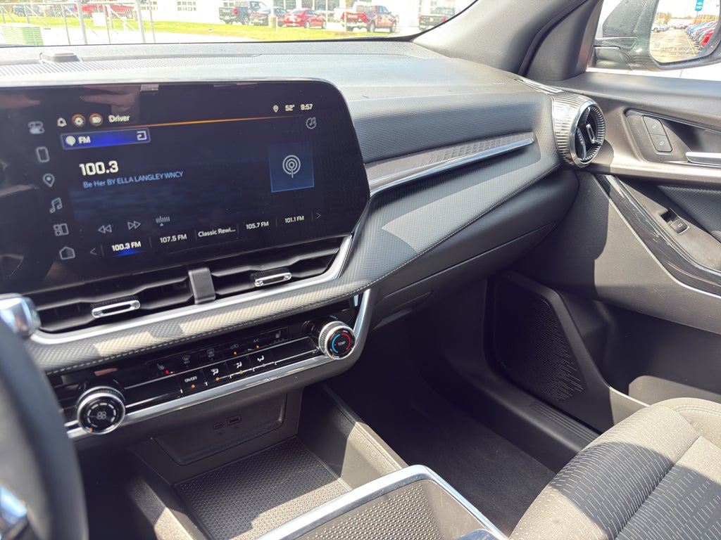 2025 Chevrolet Equinox FWD LT