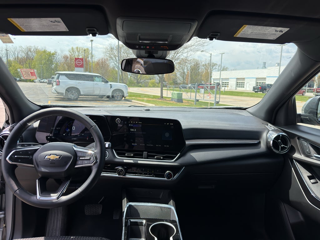 2025 Chevrolet Equinox FWD LT
