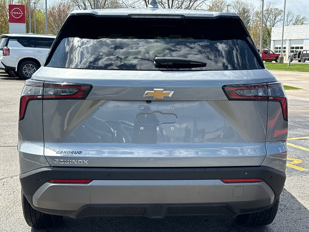 2025 Chevrolet Equinox FWD LT