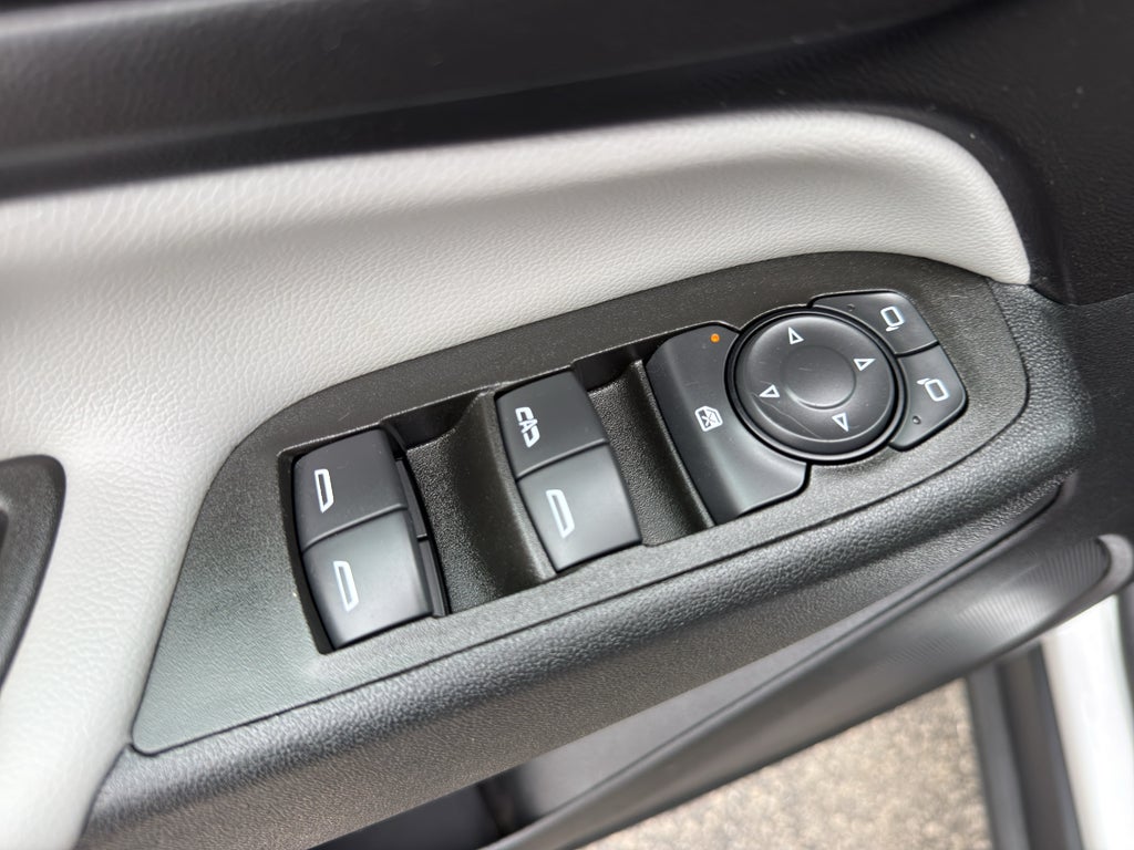 2021 Chevrolet Equinox FWD LS