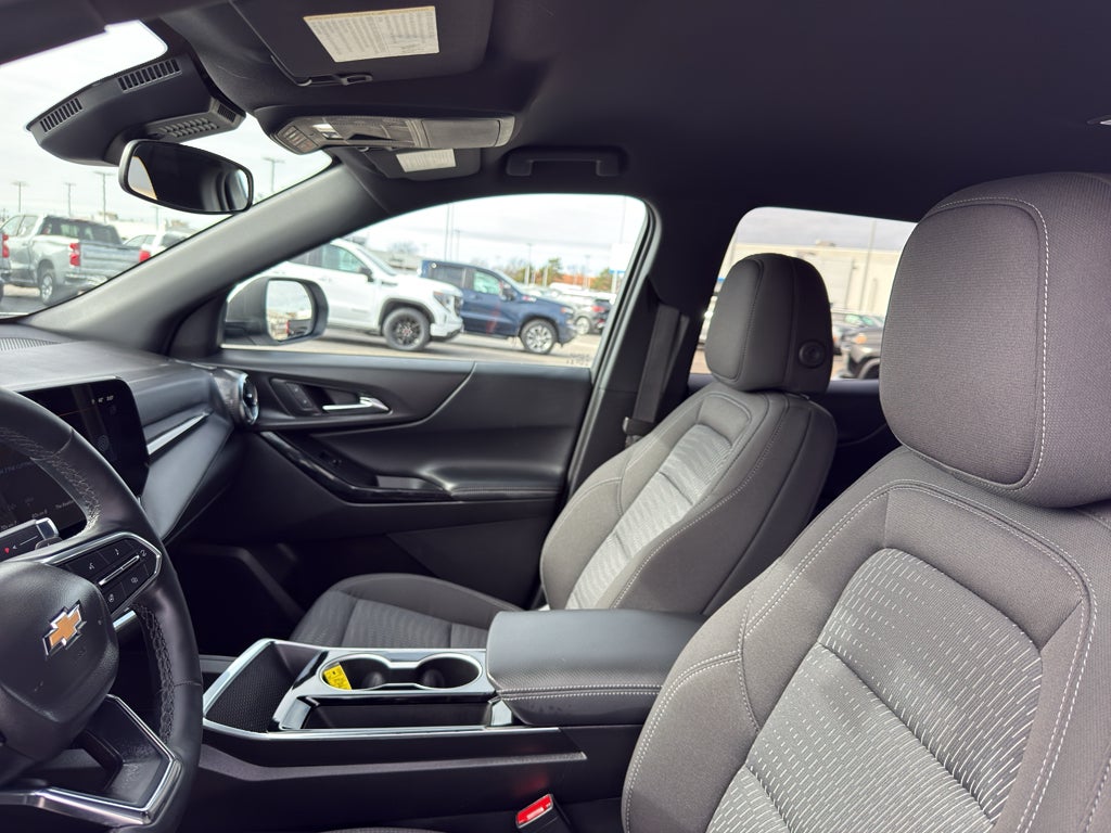 2025 Chevrolet Equinox AWD LT