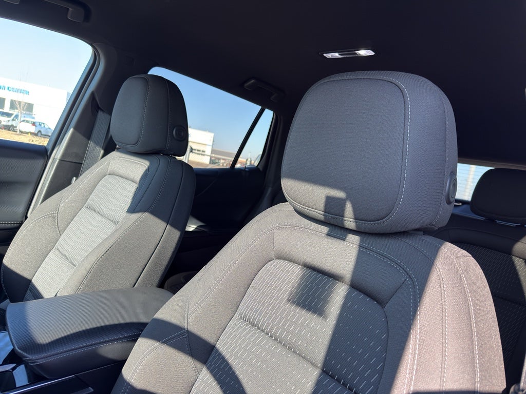 2025 Chevrolet Equinox AWD LT