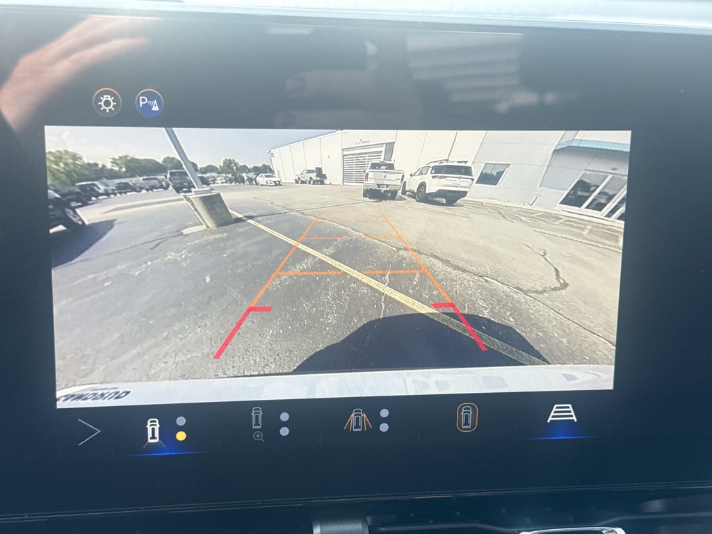 2025 Chevrolet Equinox AWD LT