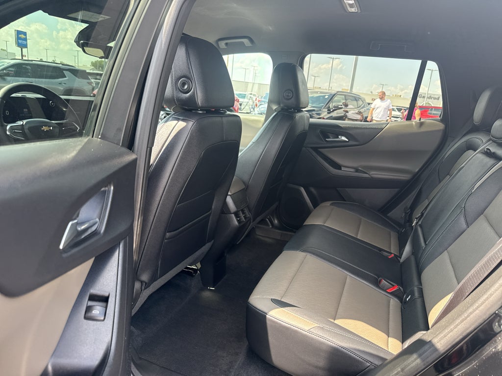 2025 Chevrolet Equinox AWD LT