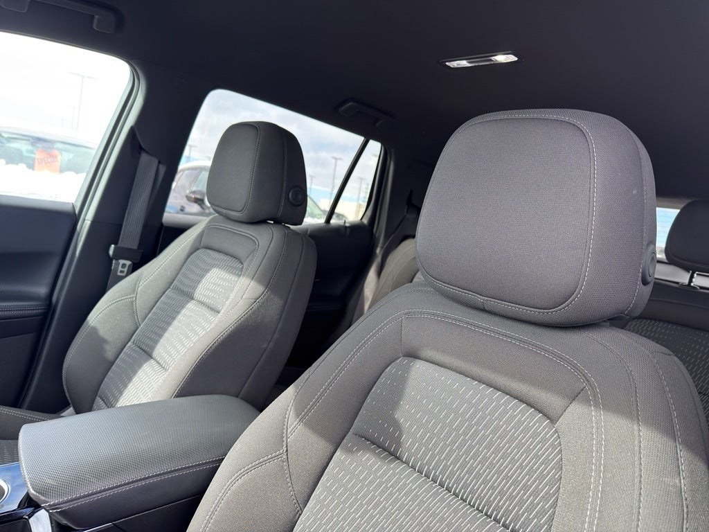 2025 Chevrolet Equinox AWD LT