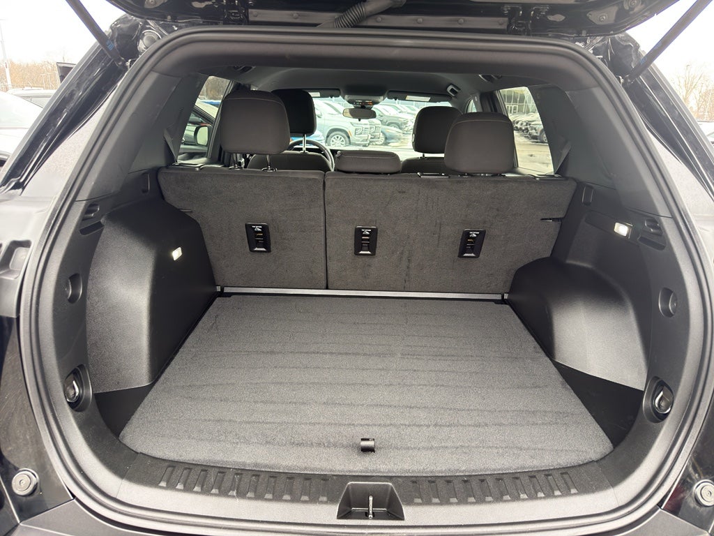 2025 Chevrolet Equinox AWD LT