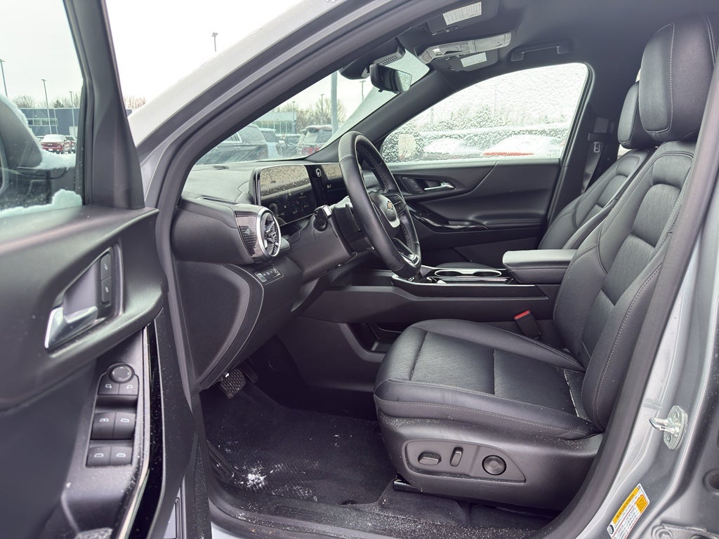 2025 Chevrolet Equinox AWD LT