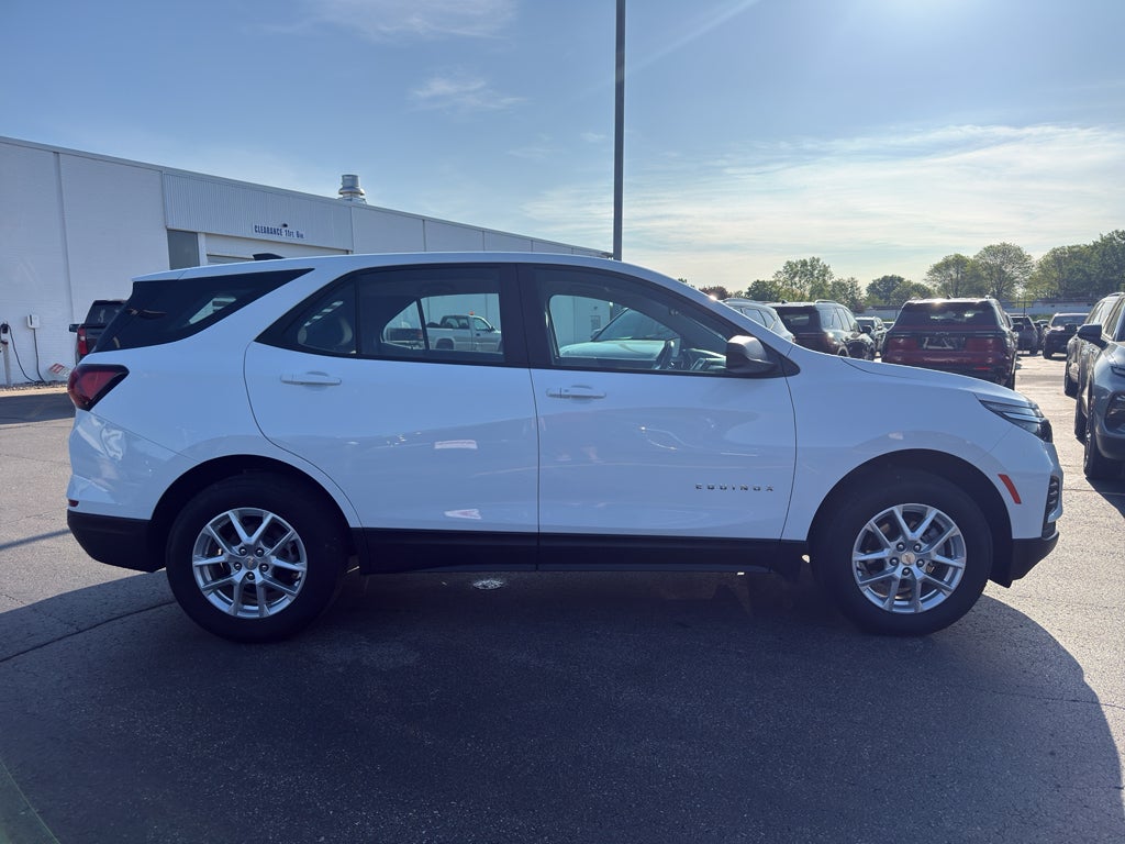2024 Chevrolet Equinox AWD LS