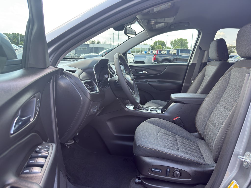 2023 Chevrolet Equinox AWD 4dr LT w/1LT