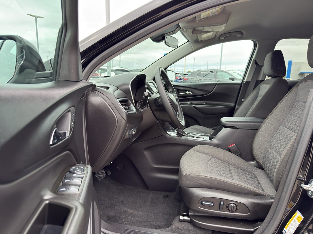 2024 Chevrolet Equinox AWD LT