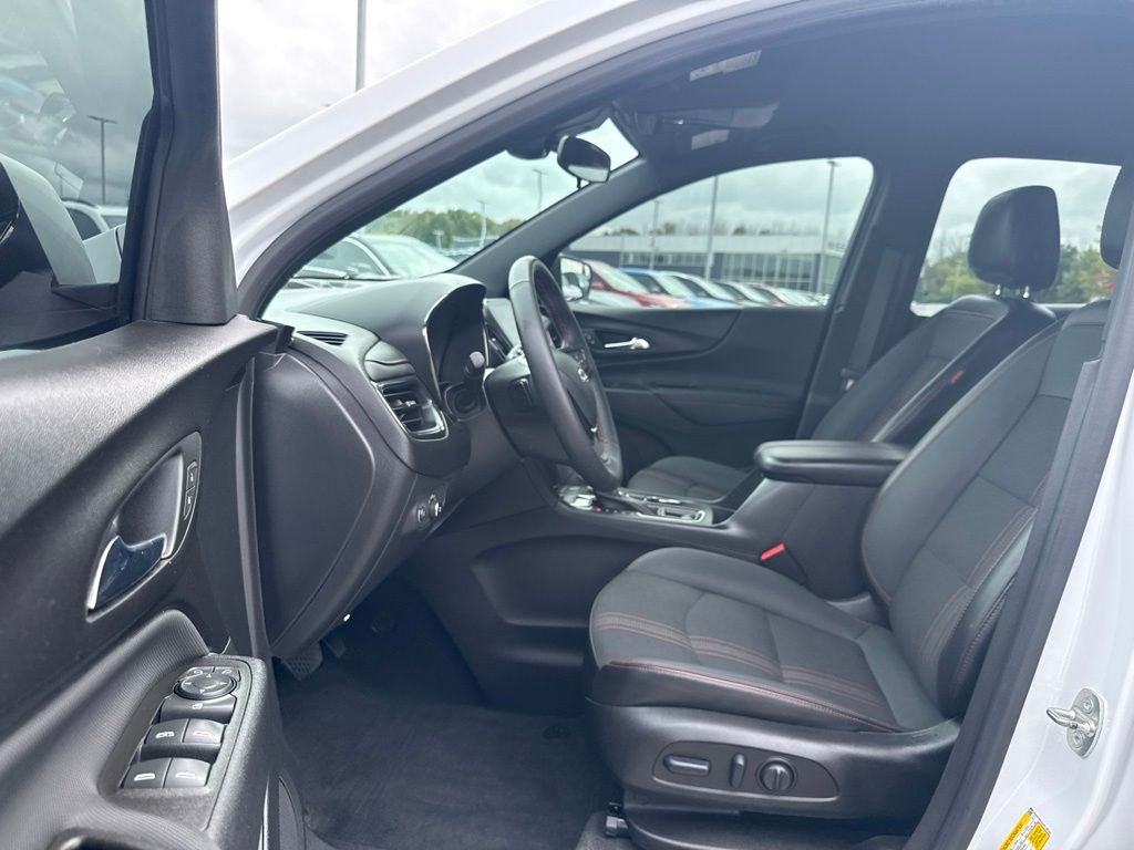 2023 Chevrolet Equinox AWD 4dr RS
