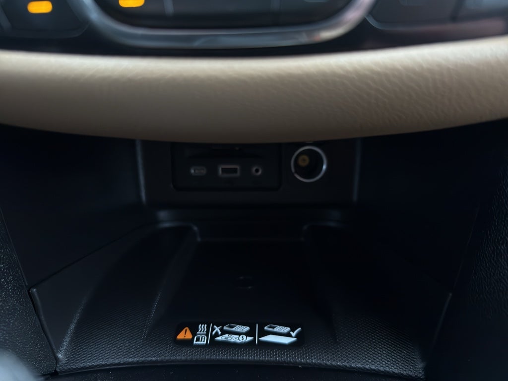 2024 Chevrolet Equinox AWD Premier