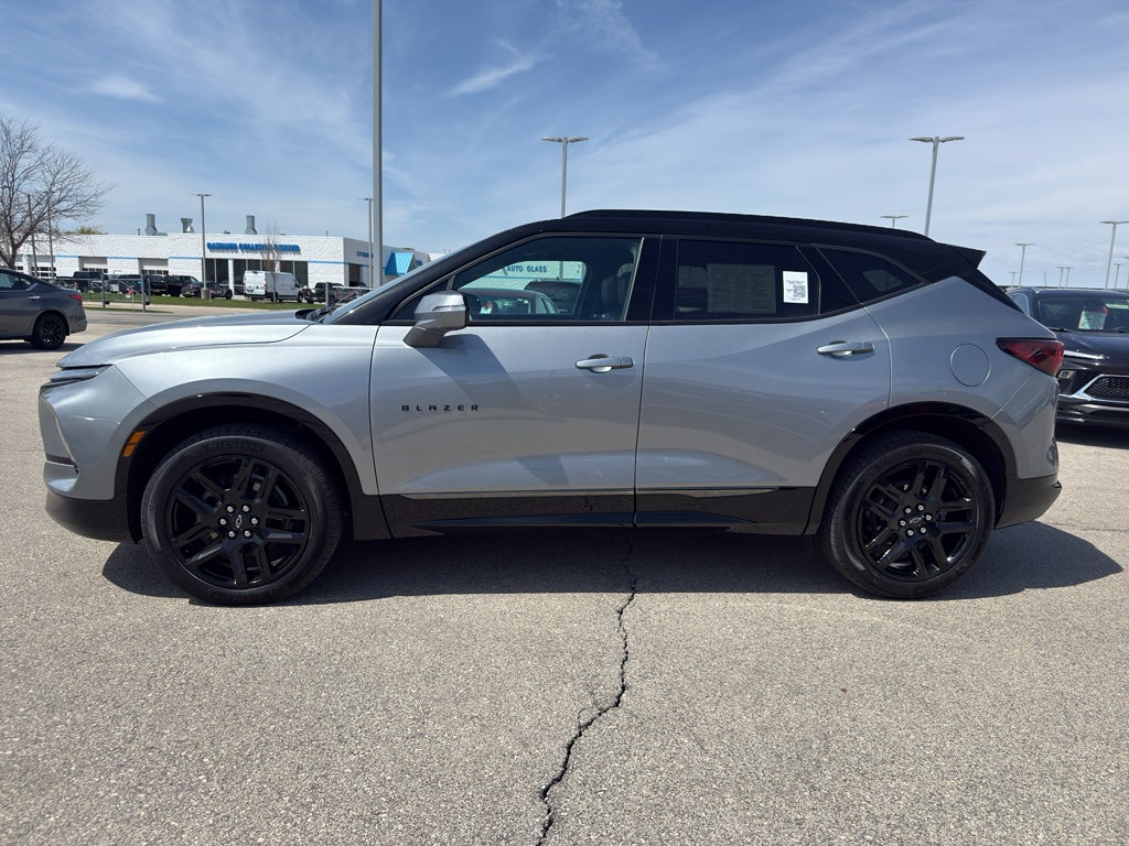 2023 Chevrolet Blazer RS AWD