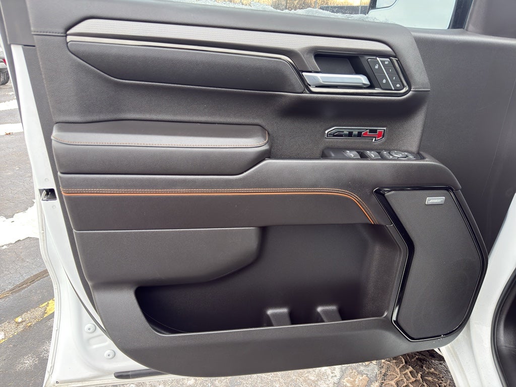 2022 GMC Sierra 1500 Crew Cab Short Box 4-Wheel Drive AT4