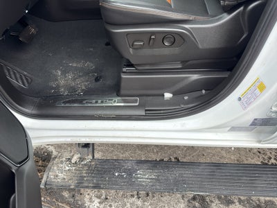 2022 GMC Sierra 1500 Crew Cab Short Box 4-Wheel Drive AT4