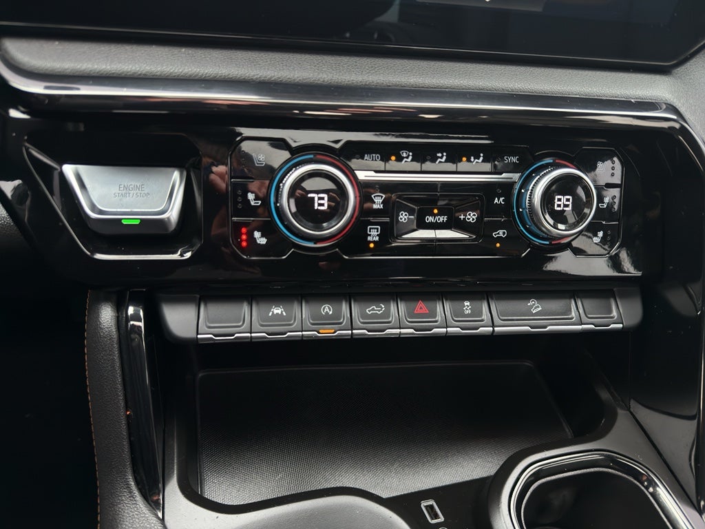 2022 GMC Sierra 1500 Crew Cab Short Box 4-Wheel Drive AT4