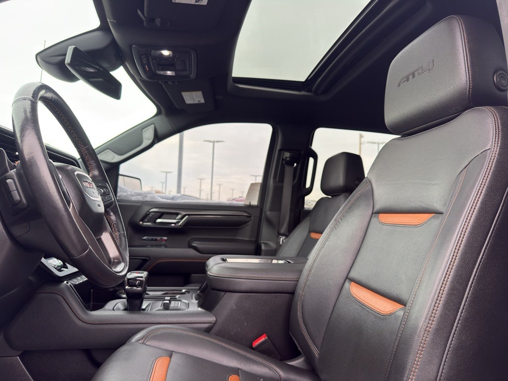 2022 GMC Sierra 1500 Crew Cab Short Box 4-Wheel Drive AT4