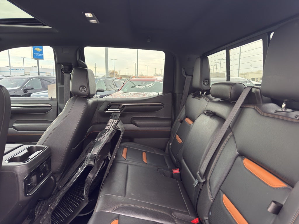 2022 GMC Sierra 1500 Crew Cab Short Box 4-Wheel Drive AT4