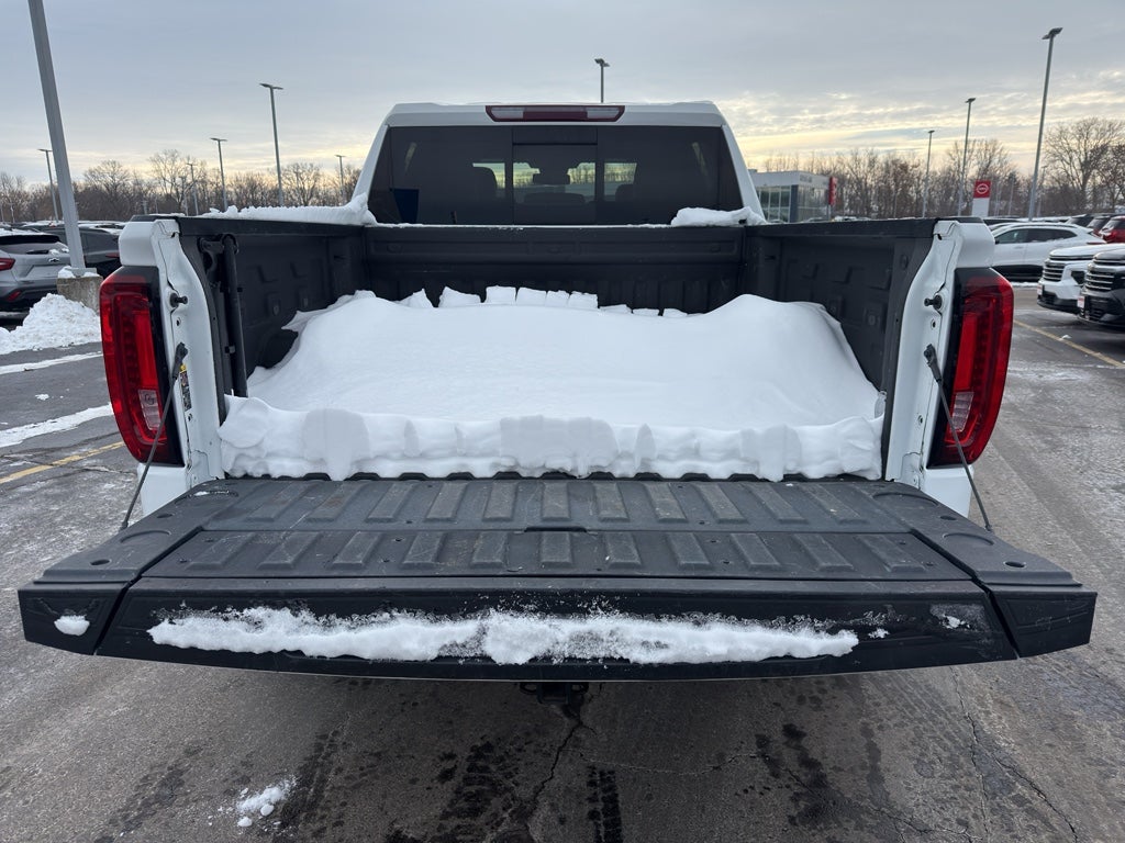 2022 GMC Sierra 1500 Crew Cab Short Box 4-Wheel Drive AT4