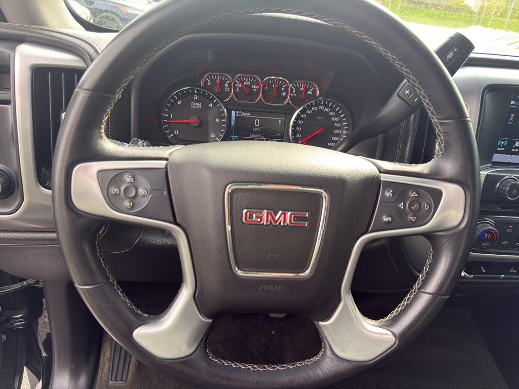 2017 GMC Sierra 1500 Crew Cab Short Box 4-Wheel Drive SLE
