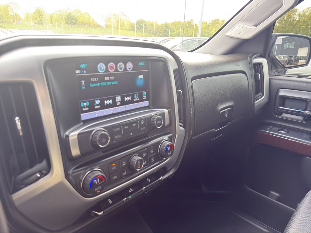 2017 GMC Sierra 1500 Crew Cab Short Box 4-Wheel Drive SLE